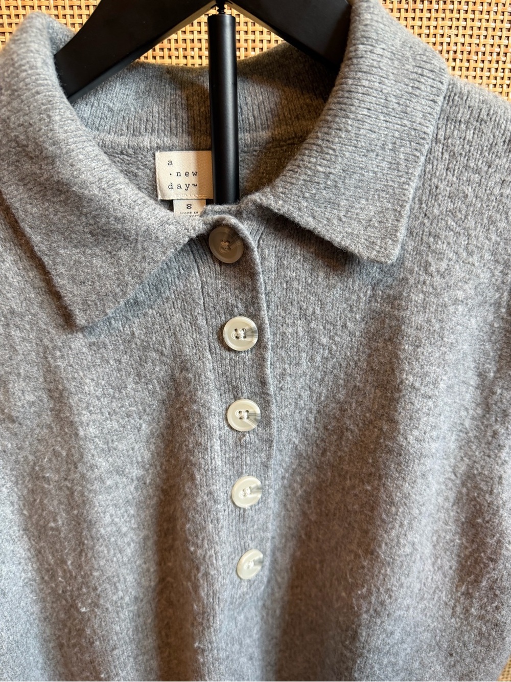 a new day Heather Gray Short Puff Sleeve Collared Knit Top - Picture 2 of 3